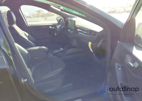 2025 Ford Escape St-Line z USA, uszkodzony, nr VIN 1FMCU9MN4SUA69776